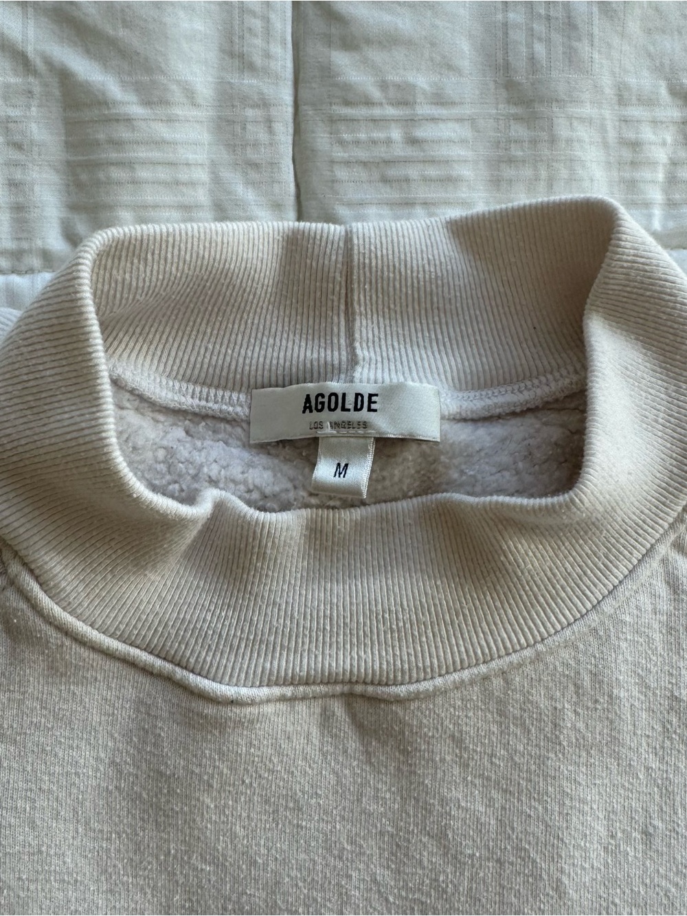 Minimalist AGOLDE Cream Sweatshirt - Picture 5 of 7